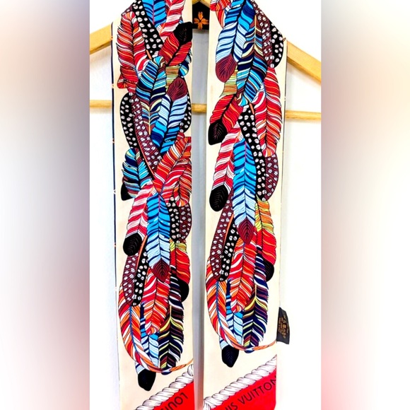 Louis Vuitton Love Birds Bandeau Ecru 💞EUC - Picture 4 of 8